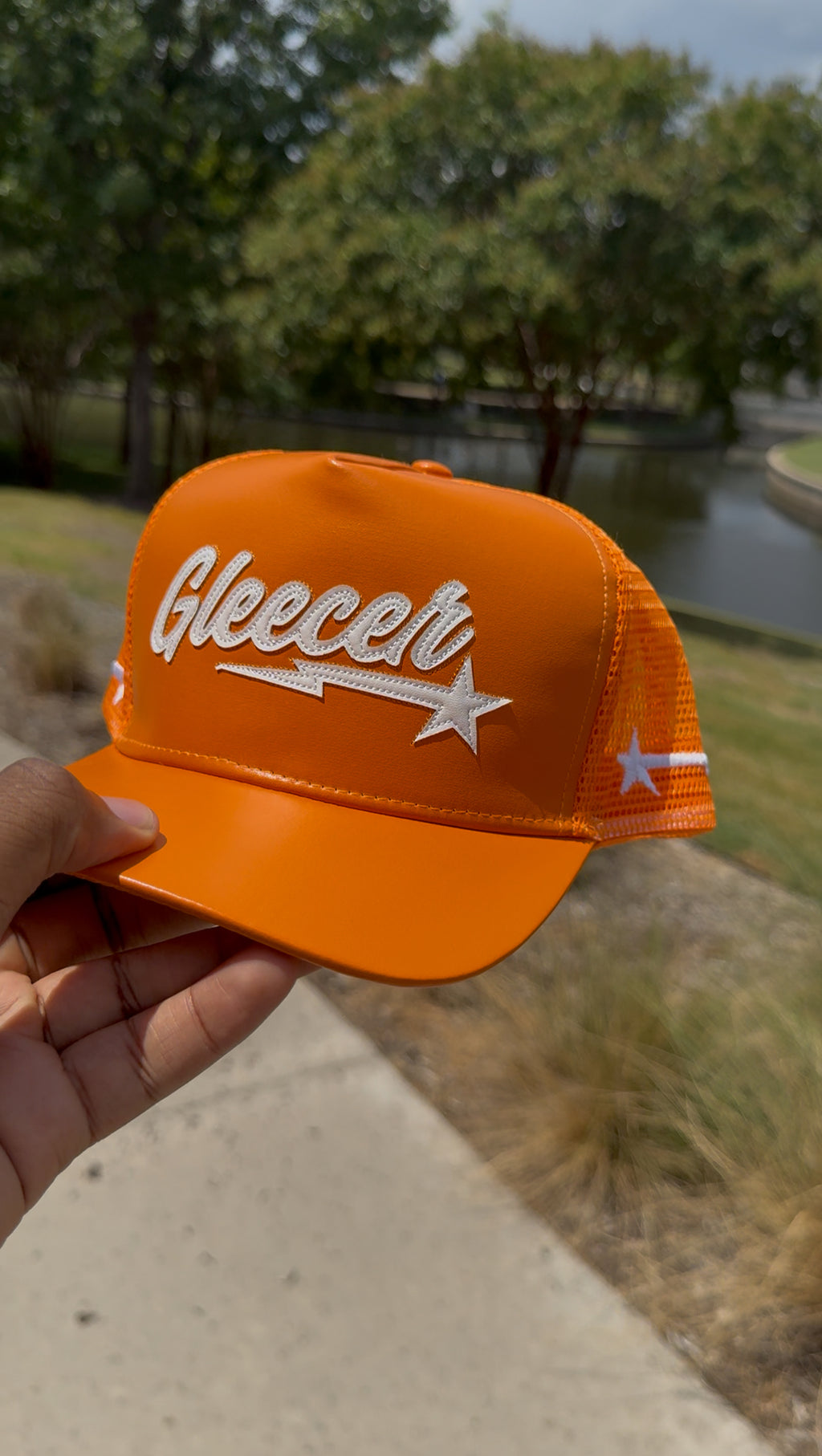 Gleecer Trucker Hat