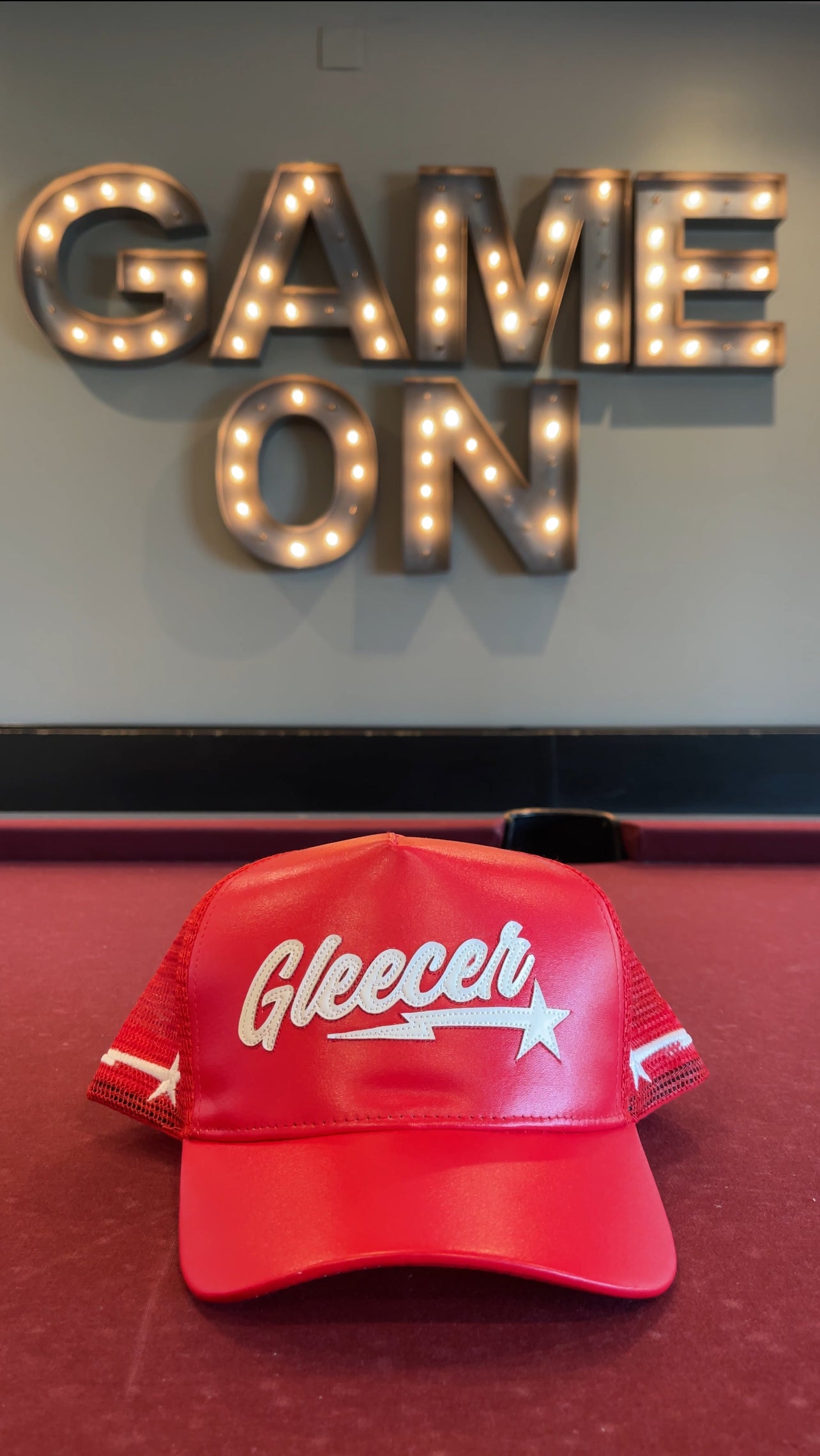 Gleecer Trucker Hat